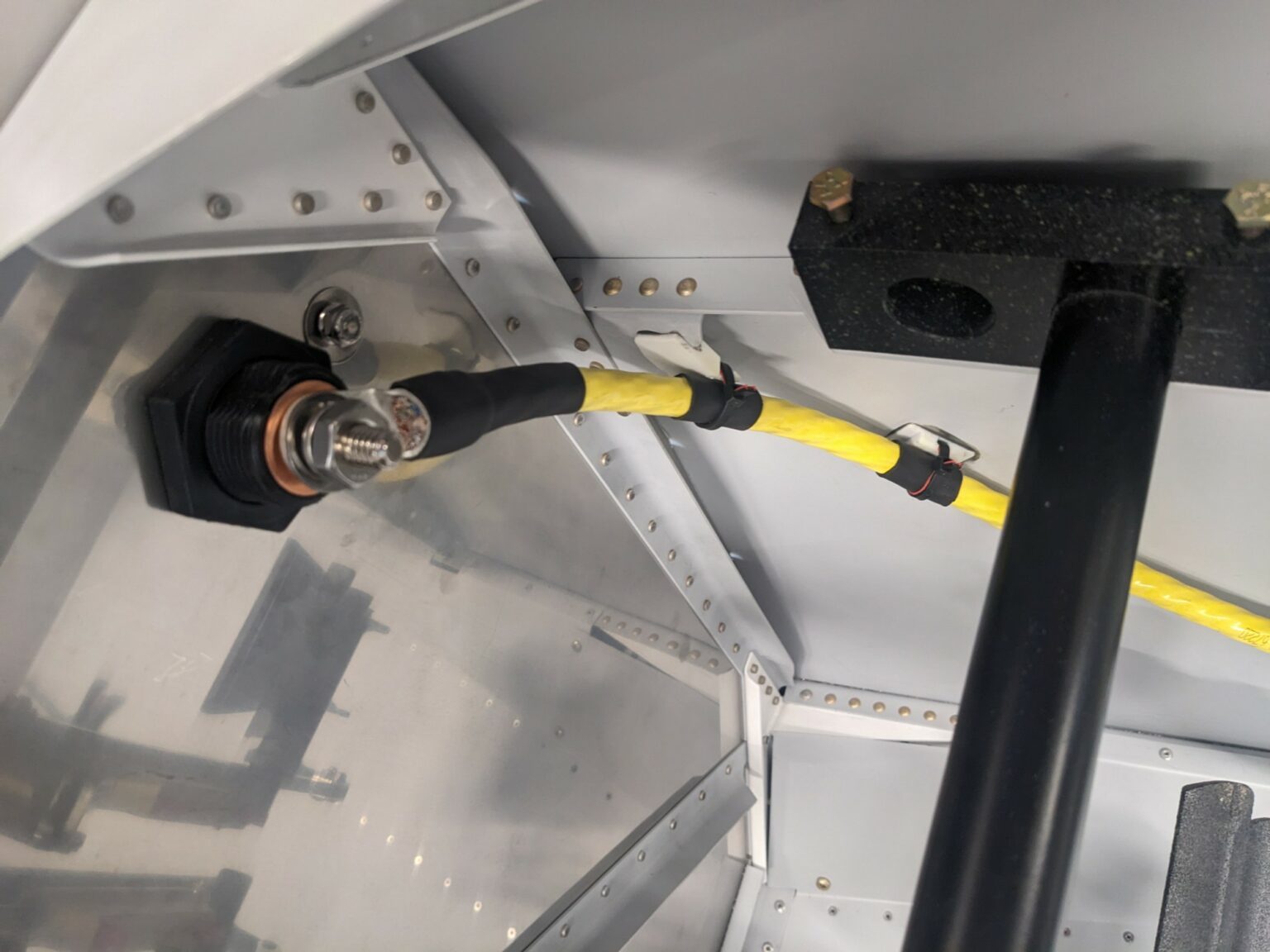 Battery/Ground Wire Firewall Lugs Glen Family RV10